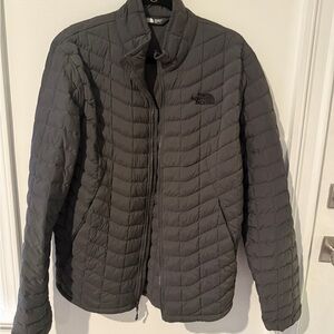The North Face men’s Charcoal Down Jacket